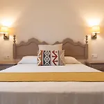 Hotel La Chiquita 2*