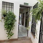 Hotel La Chiquita 2*