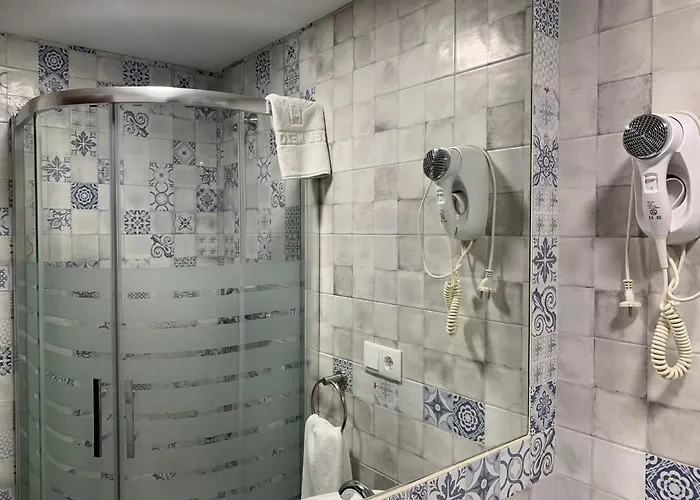 Hotel Gonzalez Hotel