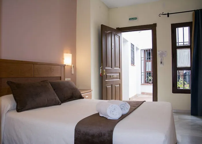 Hotel La Chiquita 2* Кордова