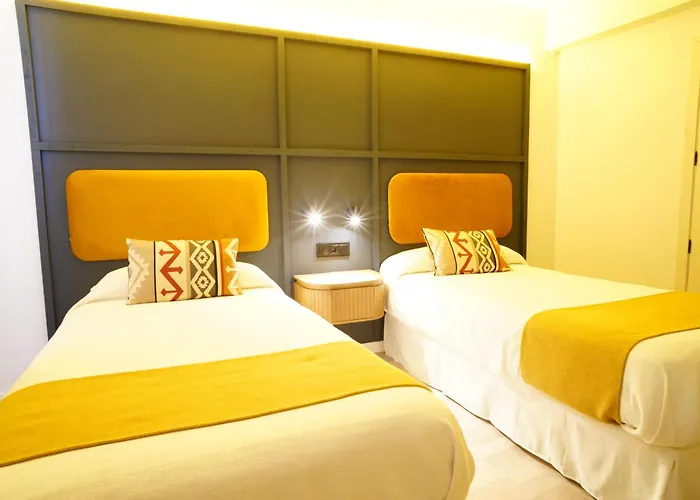 Hotel La Chiquita Готель