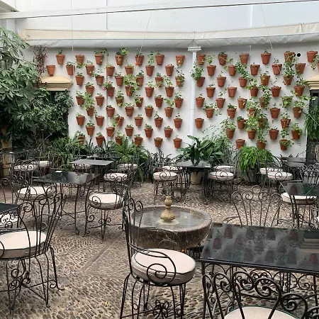 Hotel Gonzalez