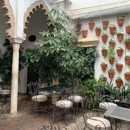 Casa Palacio La Sal 2* قرطبة