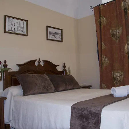 Casa Palacio La Sal 2* قرطبة