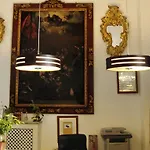 Hotel La Chiquita 2*