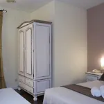 La Chiquita Hotel