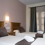 La Chiquita Hotel