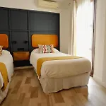La Chiquita Hotel